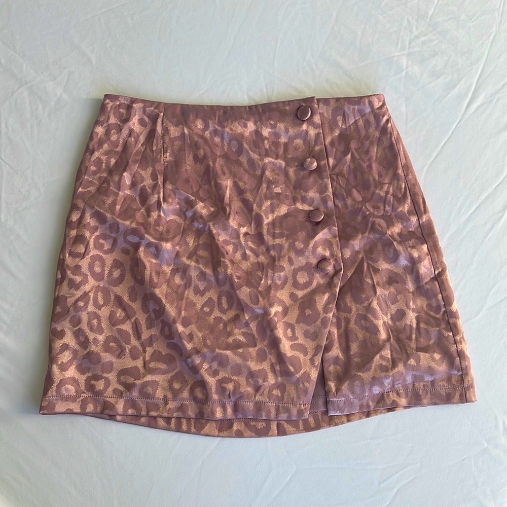 Silky Leopard Pink Button Down Skirt | F21